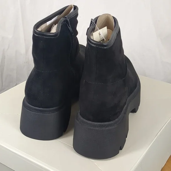 Cozy Black Faux Suede Lug Sole Boots - Picture 3 of 4